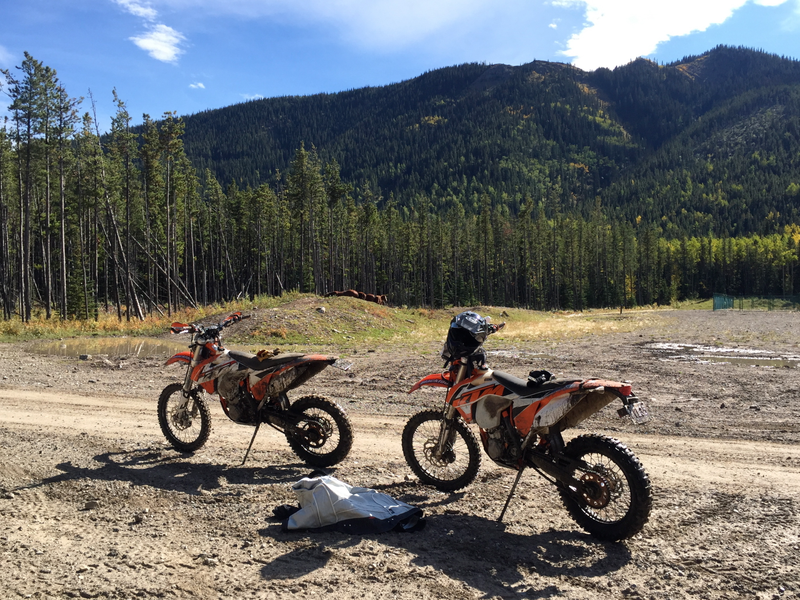 Illustration for article titled The KTM 500 EXC: Why You Want A Road-Legal Dirt Bike